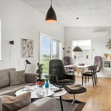 3 Bedroom Lovely In Ringkøbing