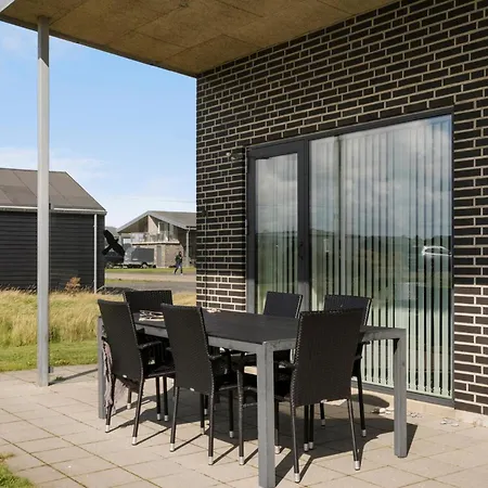 3 Bedroom Lovely In *