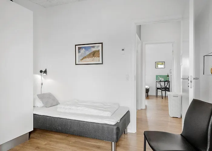 3 Bedroom Lovely In