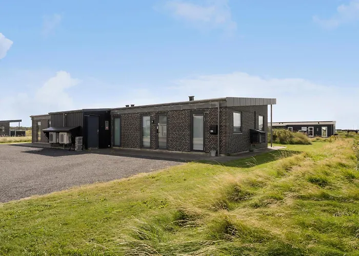 3 Bedroom Lovely In